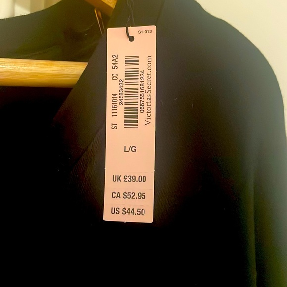 Victoria Secret pajamas - Picture 3 of 5